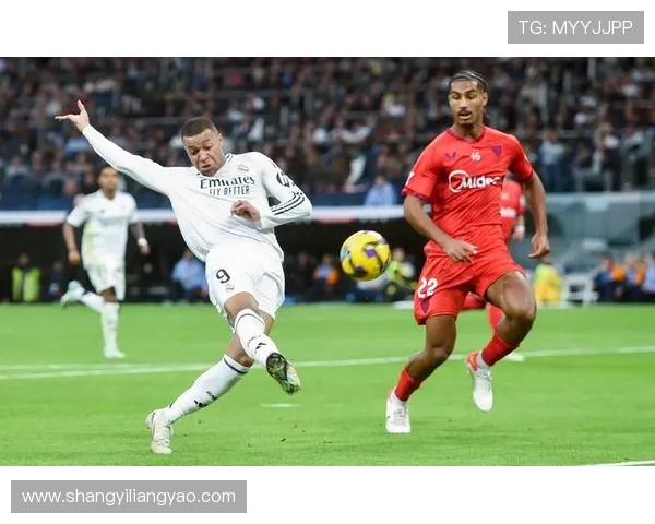 皇马轮换出奇招西甲再添胜绩稳步迈向冠军目标