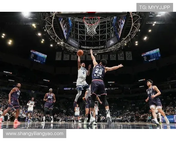 季前赛奥拉迪波砍14分 带领森林狼大胜广州龙狮60分 季前赛奥拉迪波砍14分 带领森林狼大胜广州龙狮60分